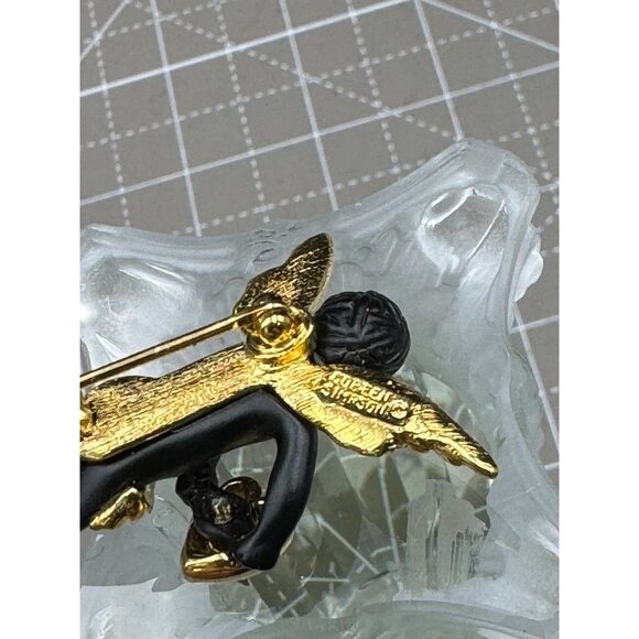 Vintage Coreen Simpson Black & Gold Cherub Brooch Pin - Picture 3 of 3